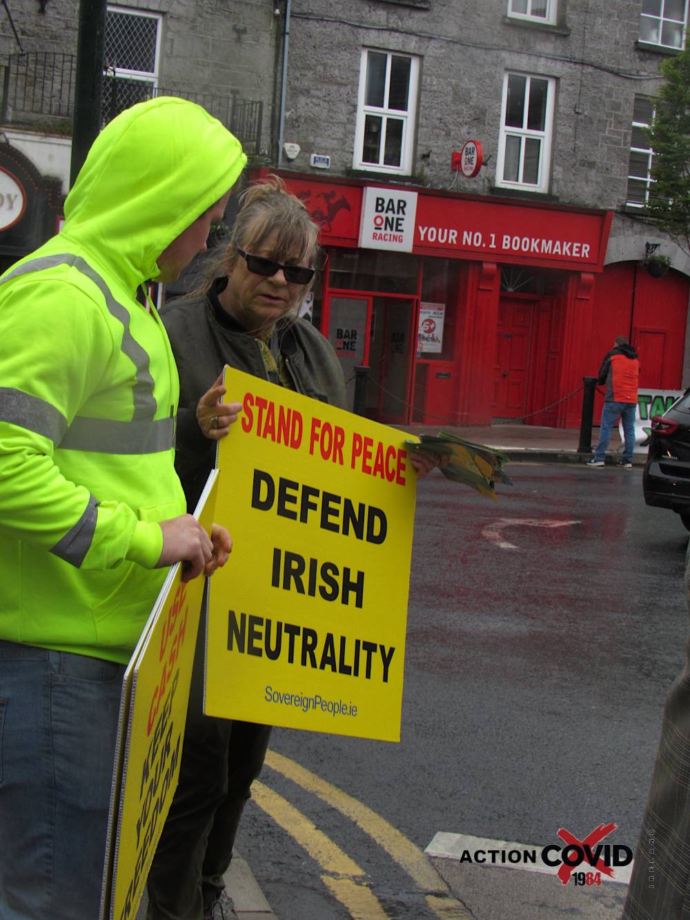 Hold The Line in Tuam - 11 June 2022